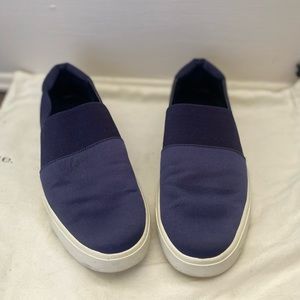 Vince slip on sneakers